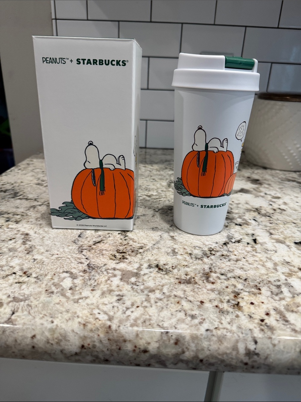 Starbucks Peanuts + Starbuck Travel Tumbler  NWT/box